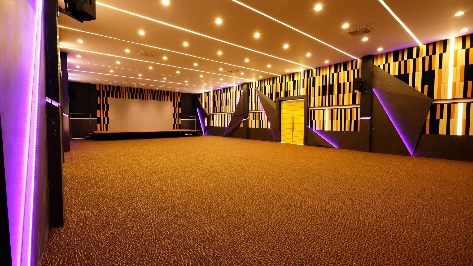 Play Phala Beach Rayong Ban Chang  Exterior photo