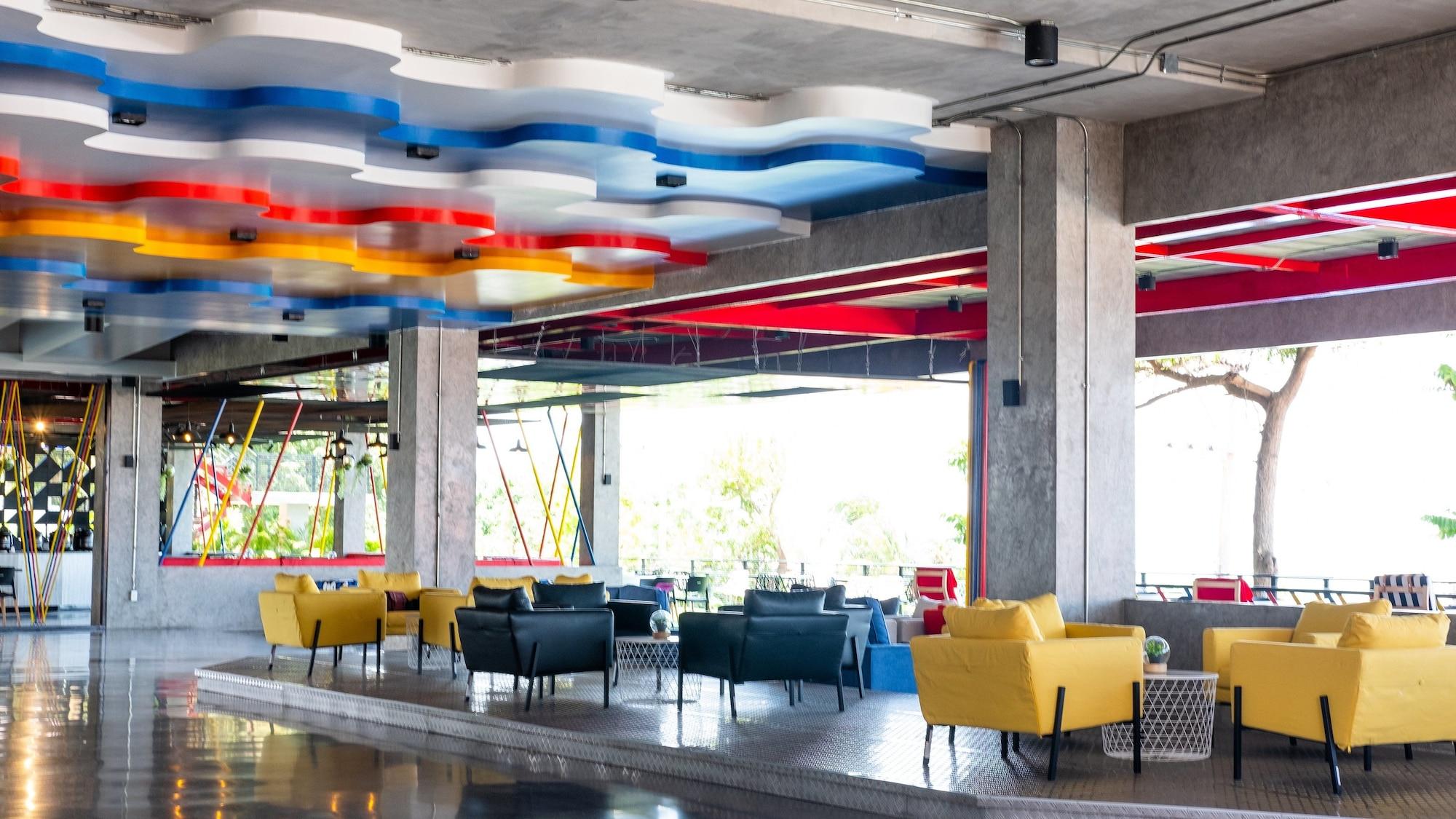 Play Phala Beach Rayong Ban Chang  Exterior photo