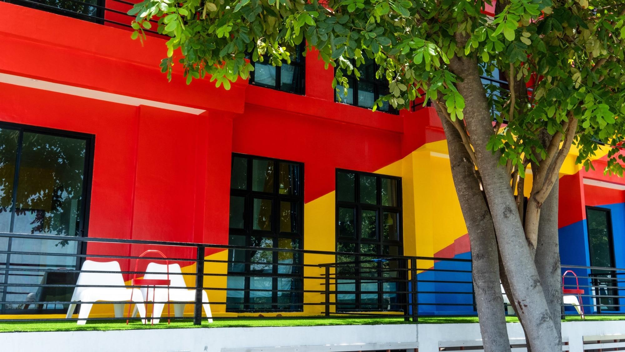 Play Phala Beach Rayong Ban Chang  Exterior photo