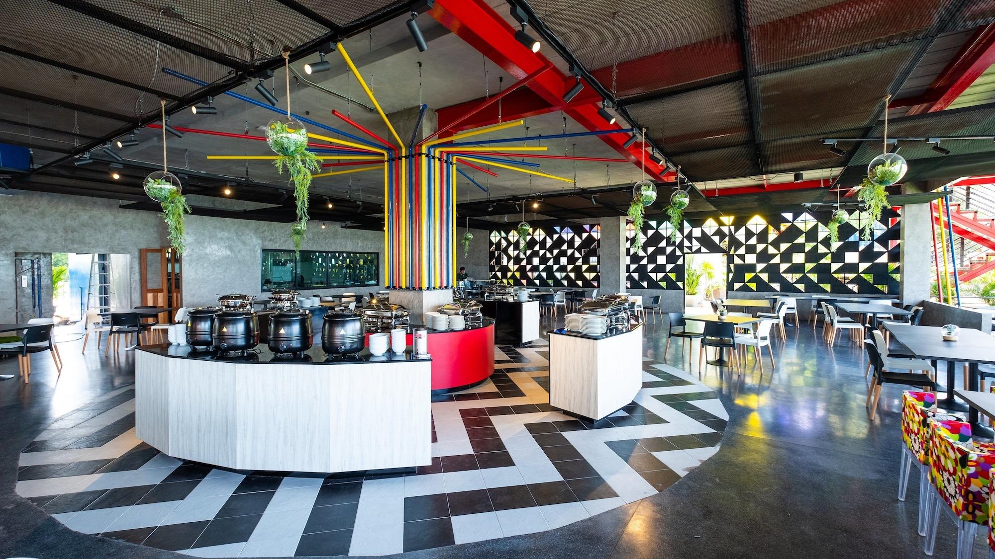 Play Phala Beach Rayong Ban Chang  Exterior photo
