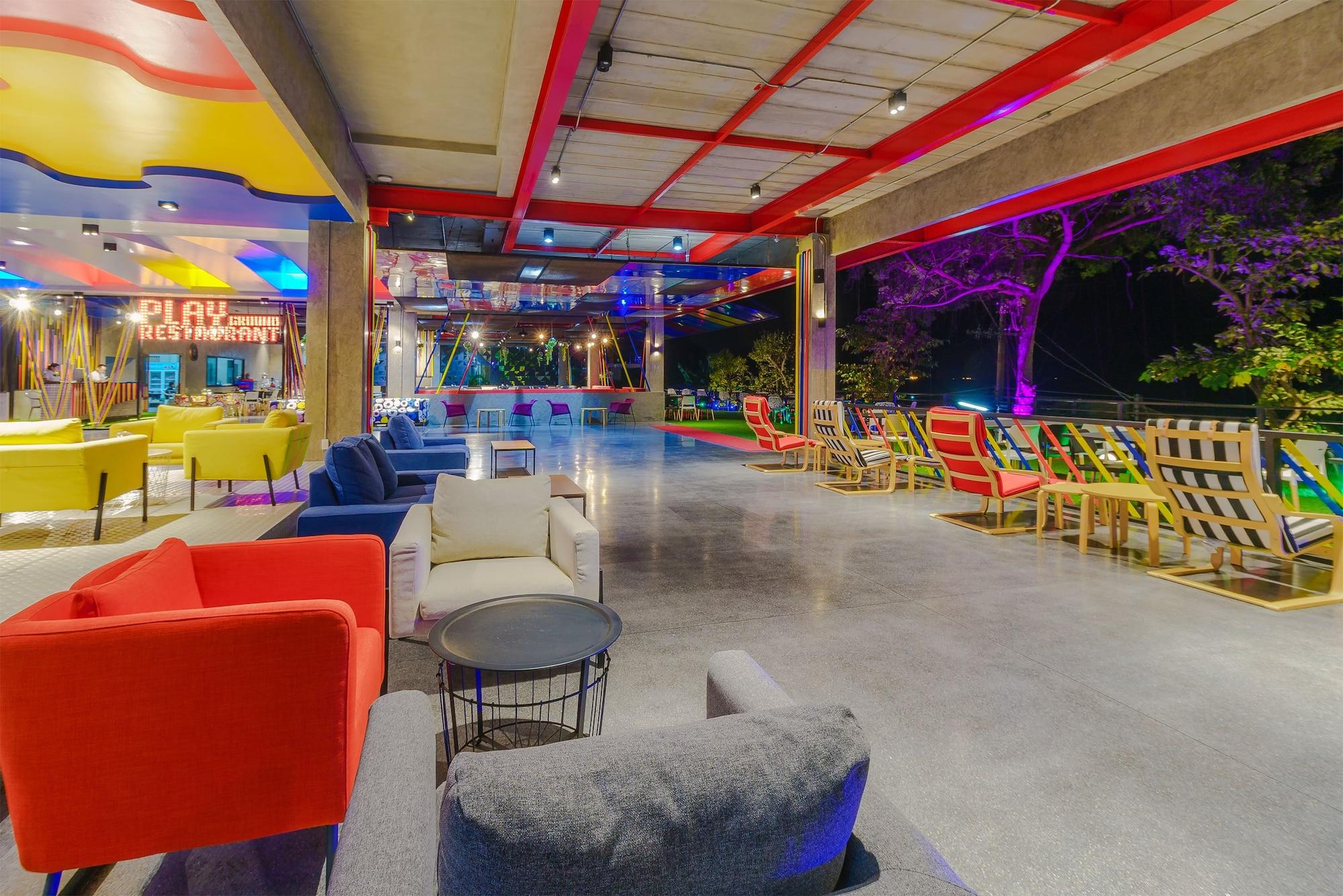 Play Phala Beach Rayong Ban Chang  Exterior photo