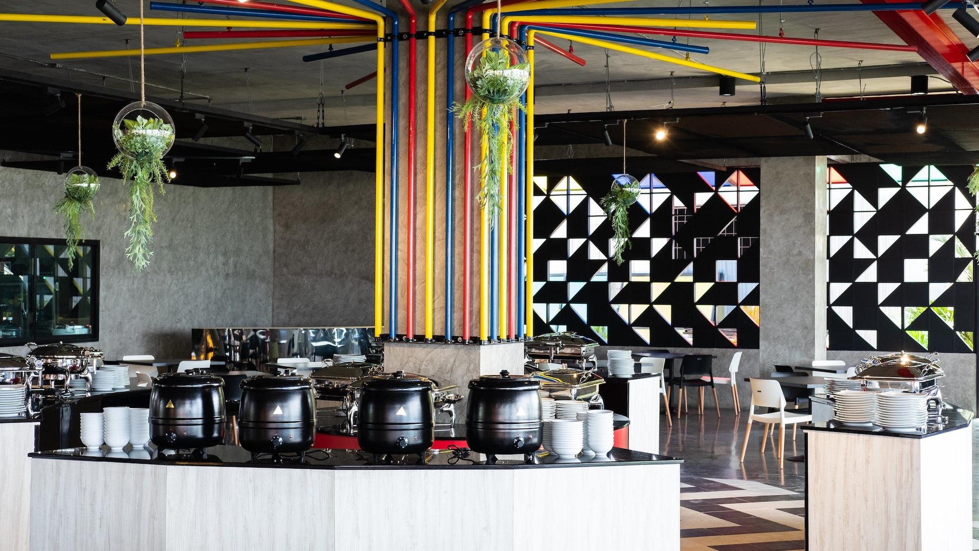 Play Phala Beach Rayong Ban Chang  Exterior photo